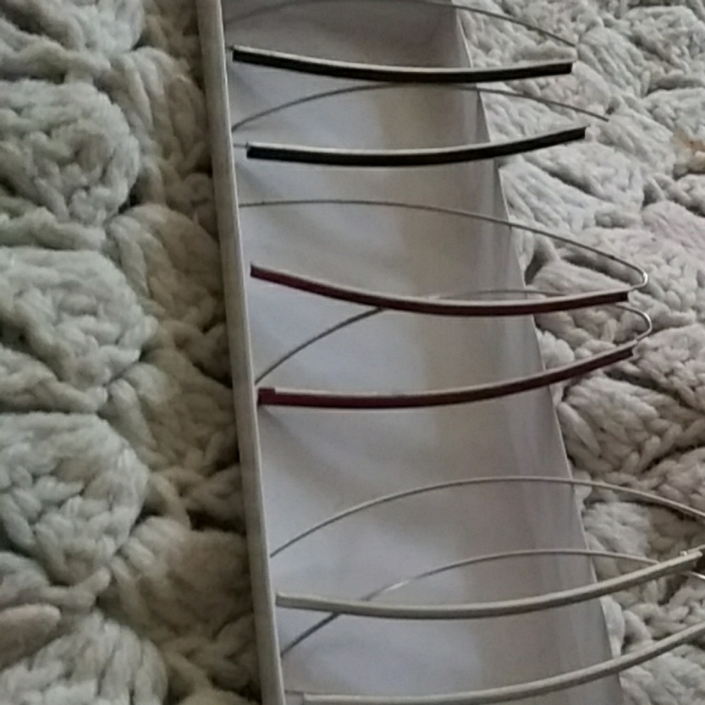 Set of three ear pins